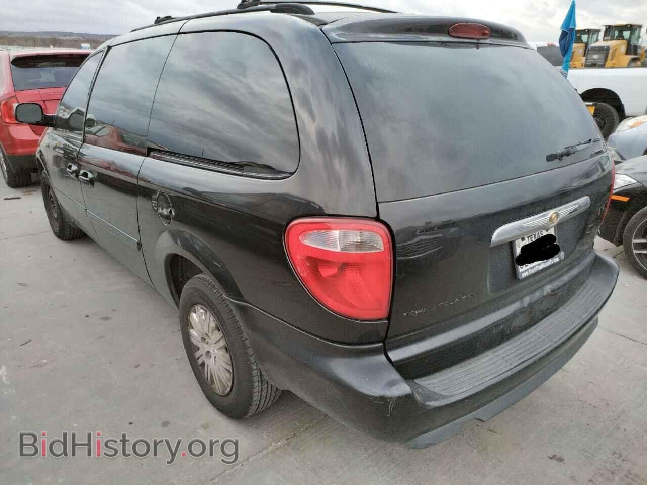 2006 CHRYSLER MINIVAN - VIN: 2A4GP44R96R812030 - Фото 3