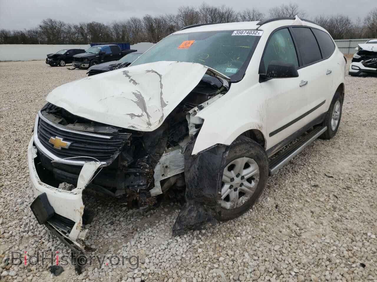 2015 CHEVROLET TRAVERSE - VIN: 1GNKRFKD7FJ182842 - Фото 2