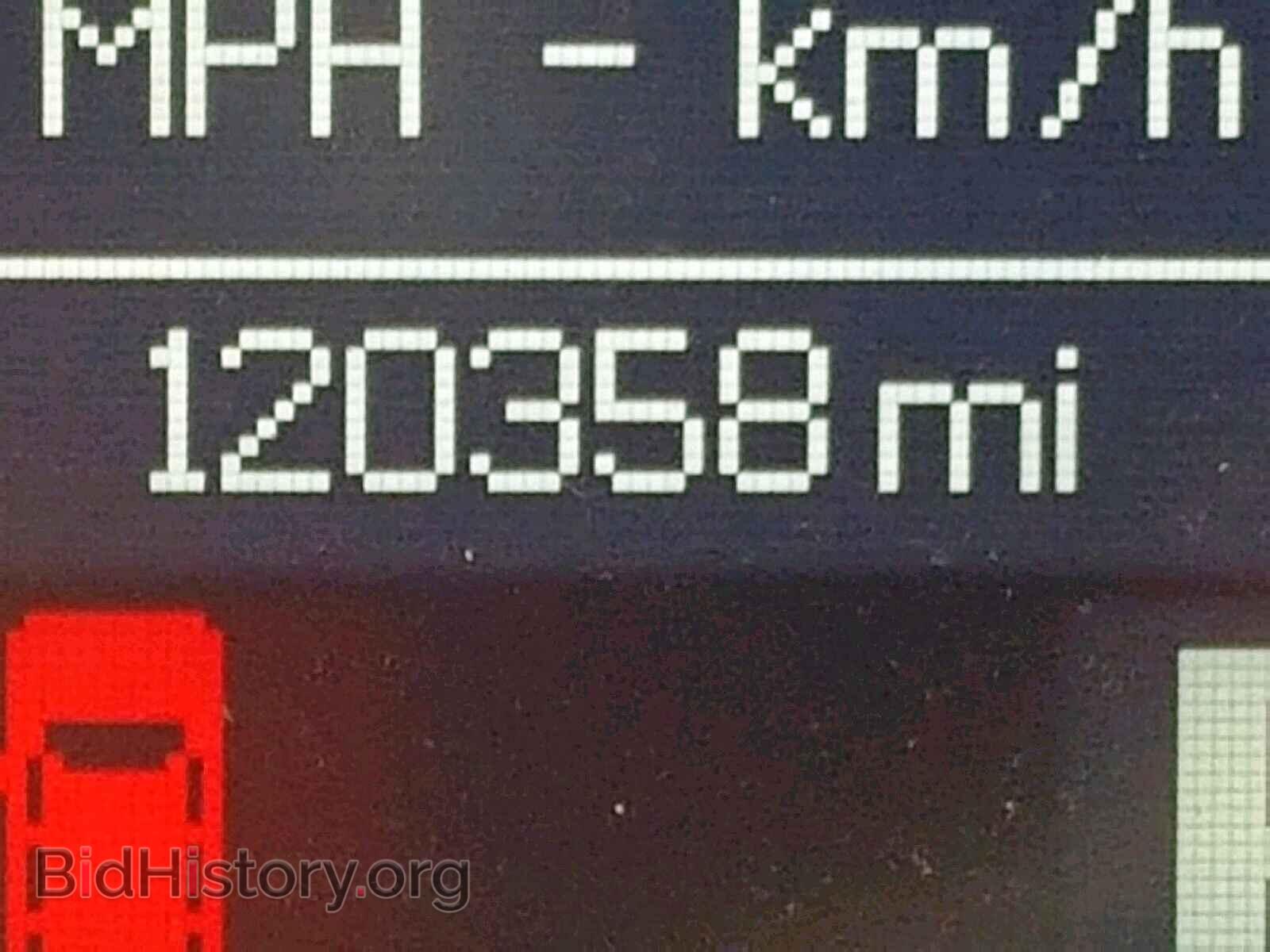 2013 DODGE DURANGO SX - VIN: 1C4RDHAG1DC682977 - Photo 8