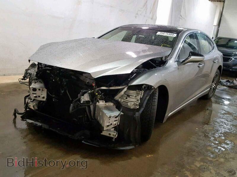 2018 Lexus LS 500 (VIN JTHC5LFF6J5000213) — photo 2 of 10