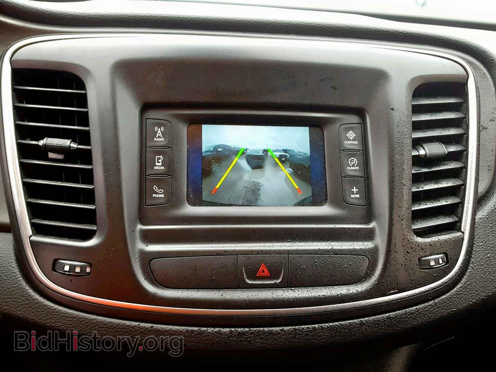 2016 CHRYSLER 200 - VIN: 1C3CCCAB3GN155164 - Фото 9