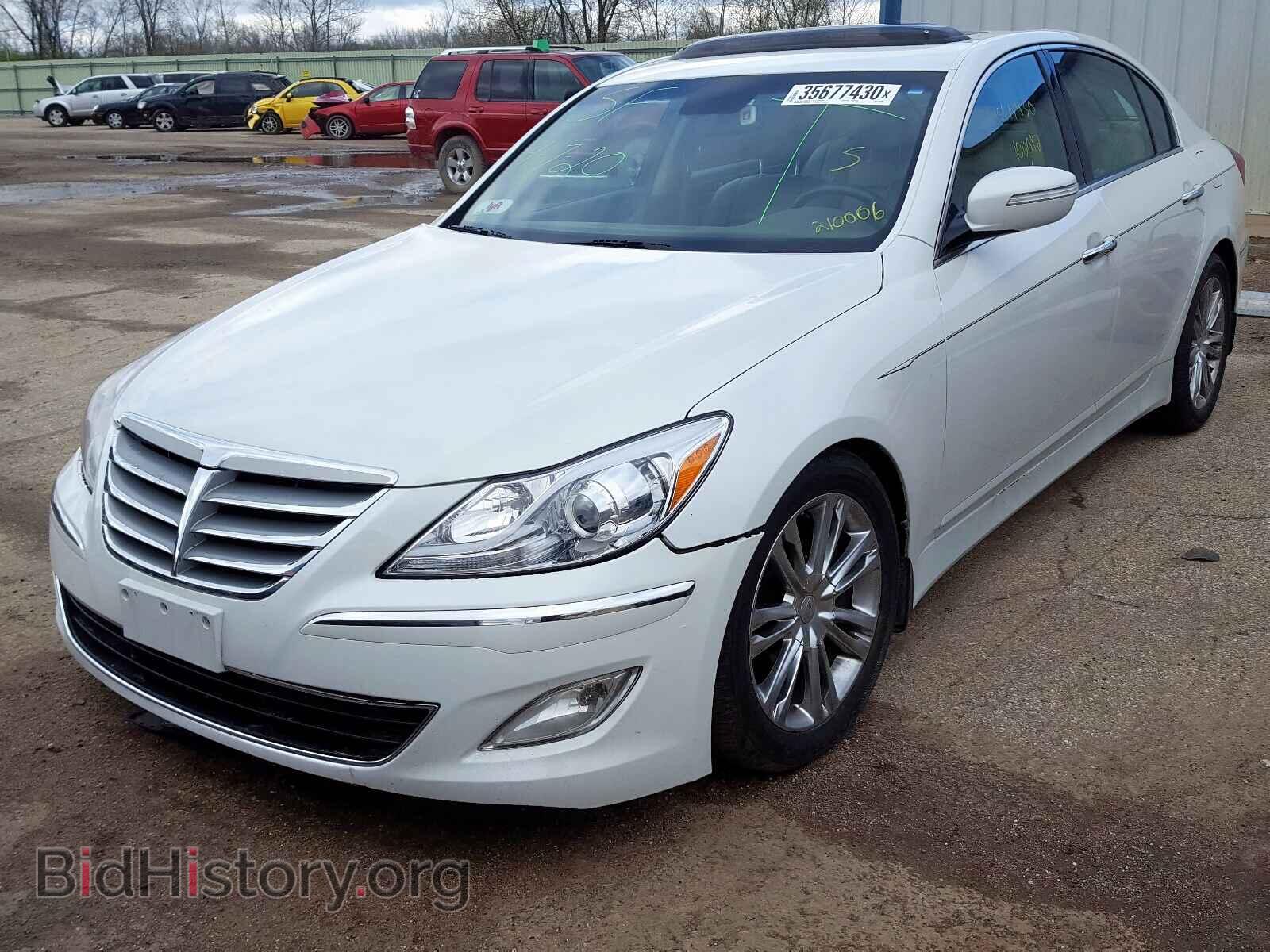 2013 HYUNDAI GENESIS - VIN: KMHGC4DD2DU210006 - Фото 2