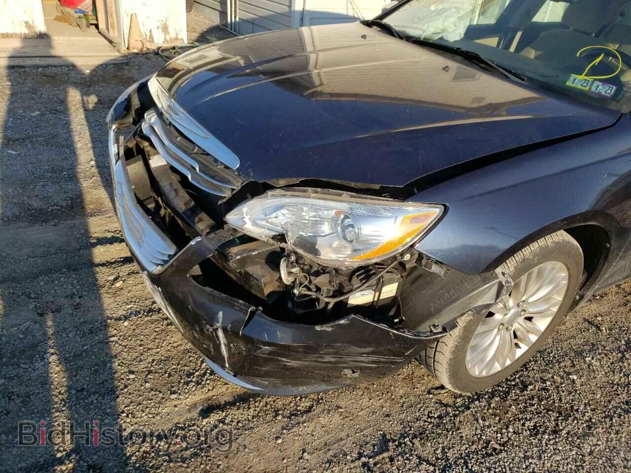 2012 CHRYSLER 200 - VIN: 1C3CCBCG1CN158741 - Фото 9