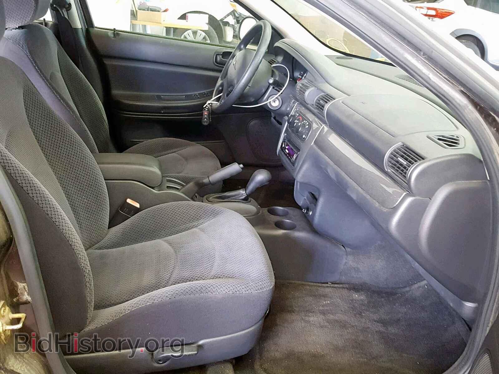 2004 CHRYSLER SEBRING - VIN: 1C3EL56R24N377698 - Фото 5