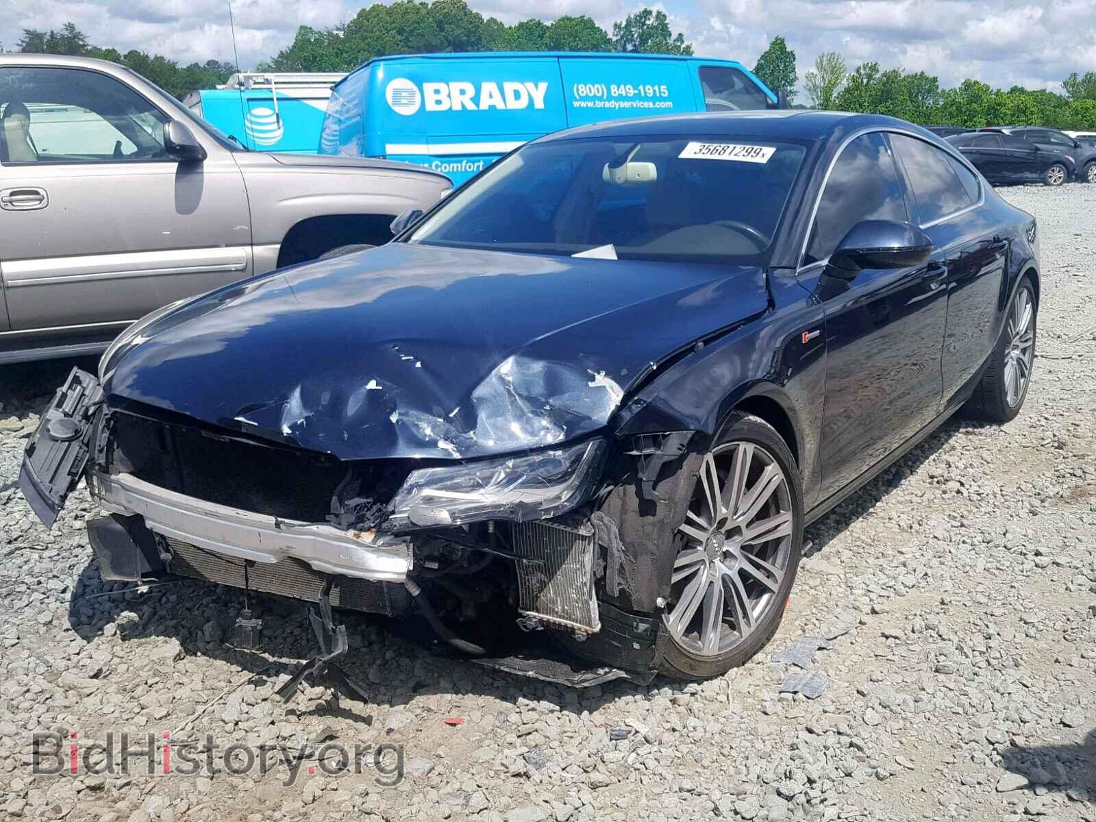 2012 AUDI A7 - VIN: WAUYGAFC8CN133695 - Photo 2