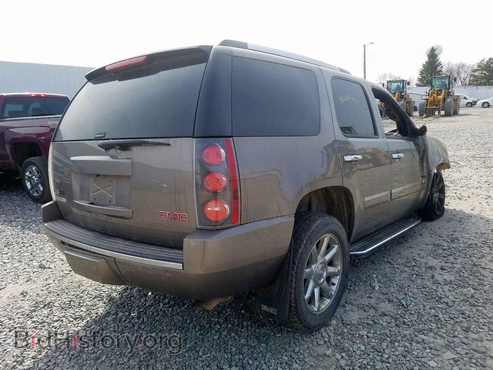 2011 GMC YUKON - VIN: 1GKS2EEFXBR119416 - Фото 4