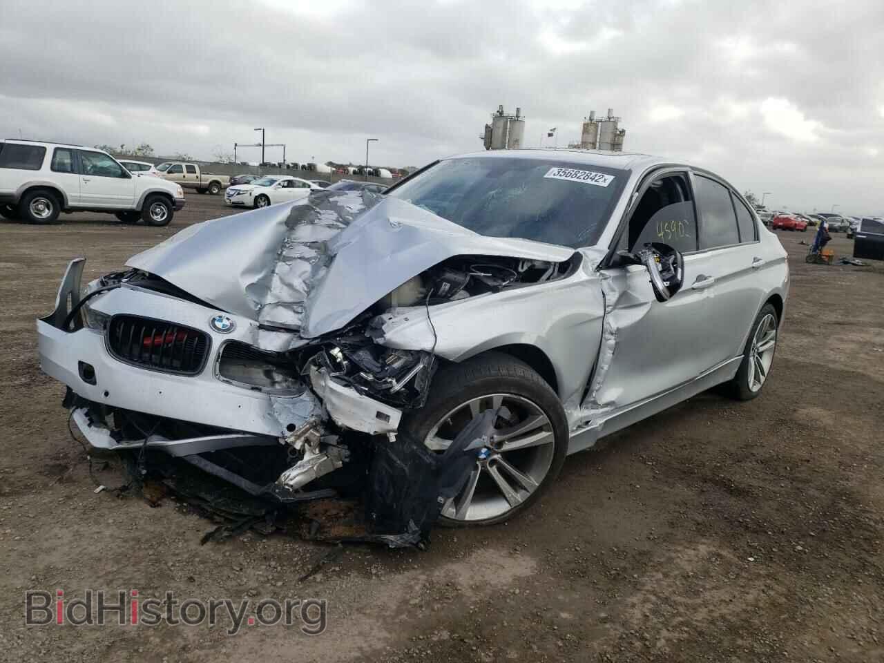 2016 BMW 3 SERIES - VIN: WBA8E9G57GNU30273 - Фото 2