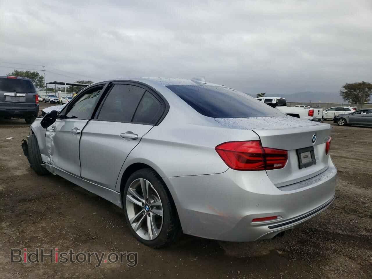 2016 BMW 3 SERIES - VIN: WBA8E9G57GNU30273 - Фото 3