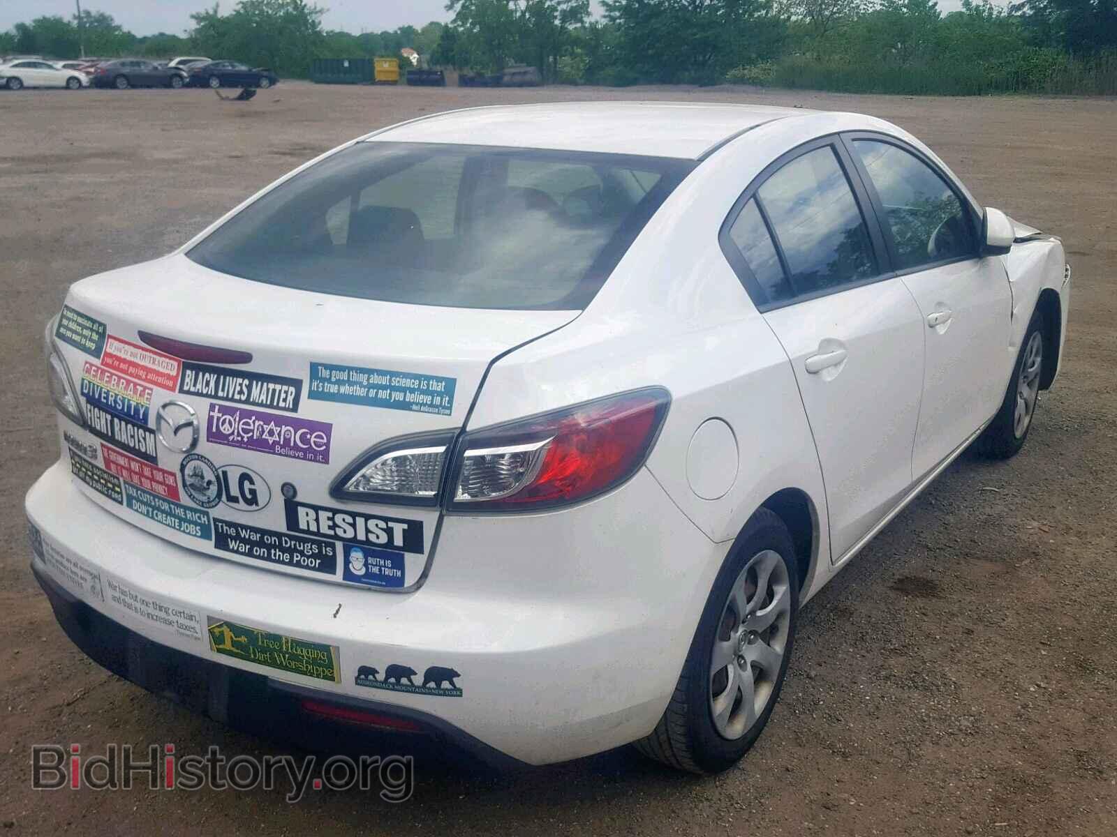 2011 MAZDA 3 - VIN: JM1BL1UG2B1390352 - Photo 4