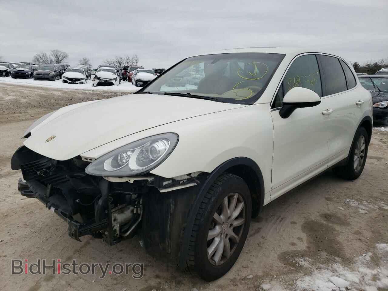 2011 PORSCHE CAYENNE - VIN: WP1AA2A2XBLA10127 - Photo 2