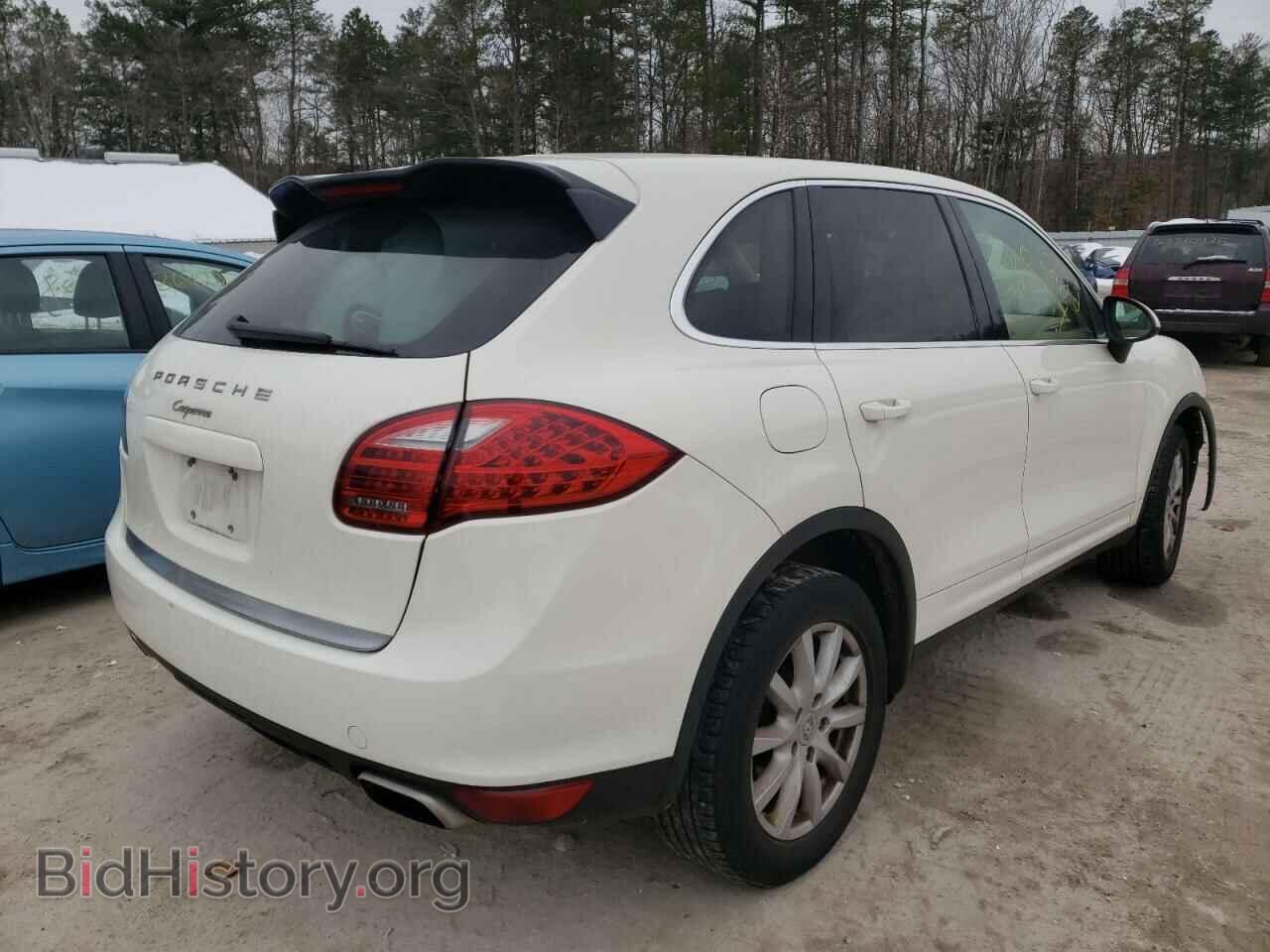 2011 PORSCHE CAYENNE - VIN: WP1AA2A2XBLA10127 - Photo 4