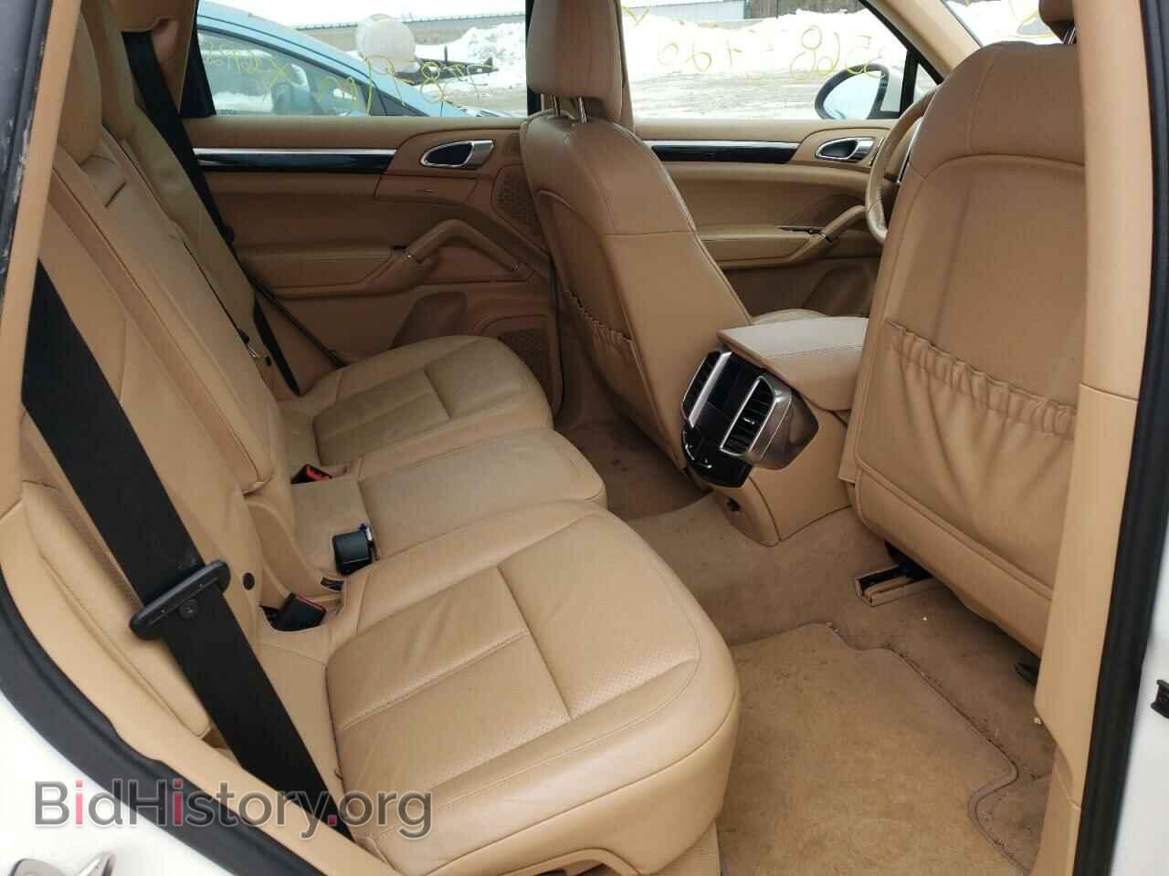 2011 PORSCHE CAYENNE - VIN: WP1AA2A2XBLA10127 - Photo 6
