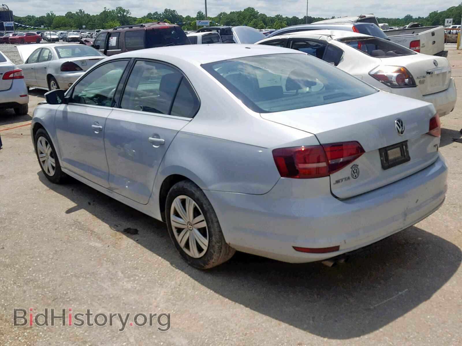 2017 VOLKSWAGEN JETTA - VIN: 3VW2B7AJ8HM304640 - Фото 3