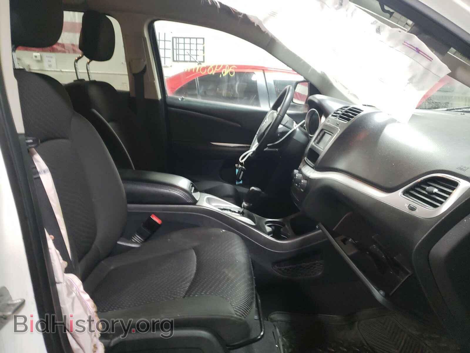 2018 DODGE JOURNEY - VIN: 3C4PDCAB0JT531689 - Фото 5
