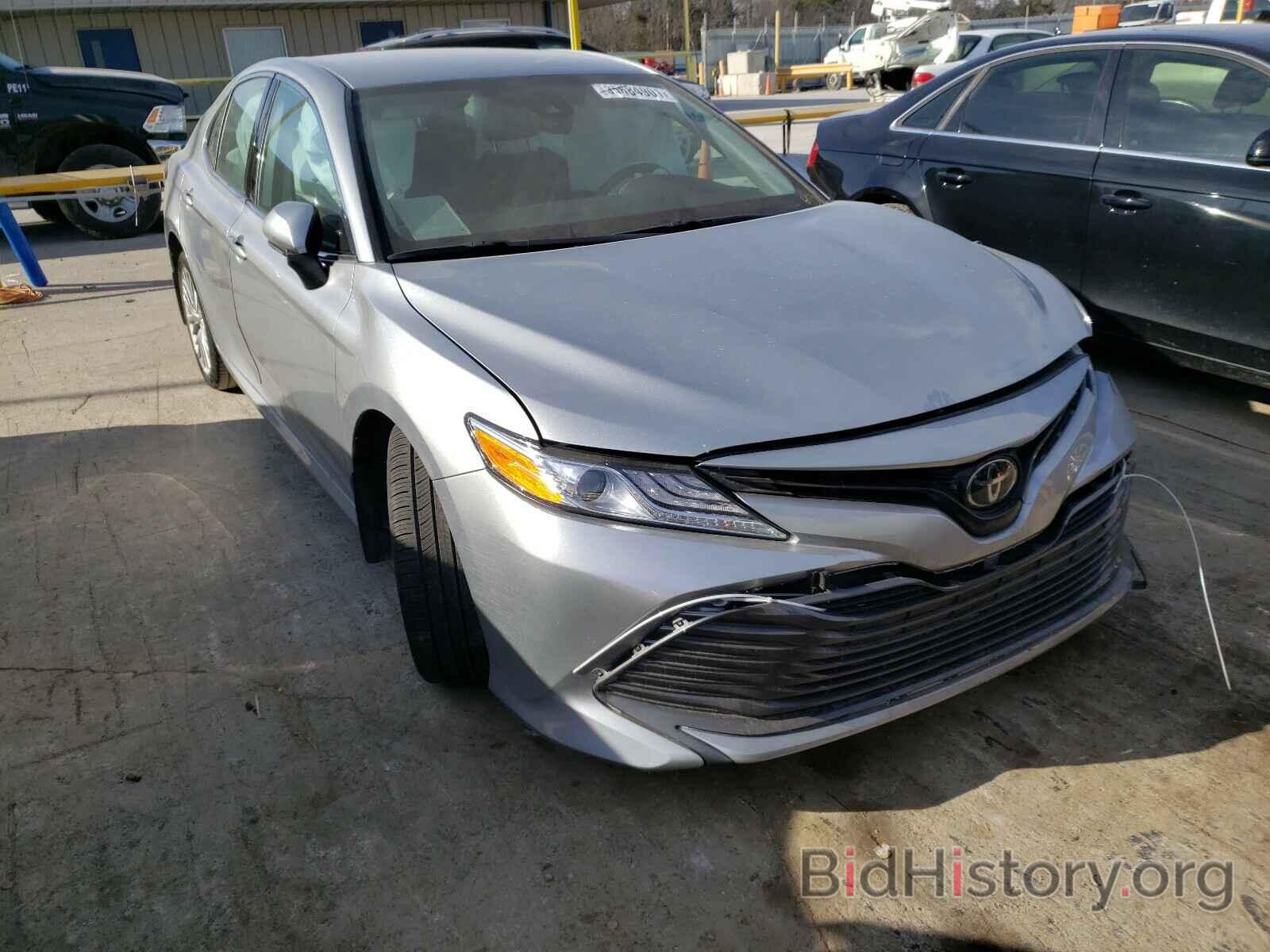 Photo 4T1F11AK9LU907528 - TOYOTA CAMRY 2020