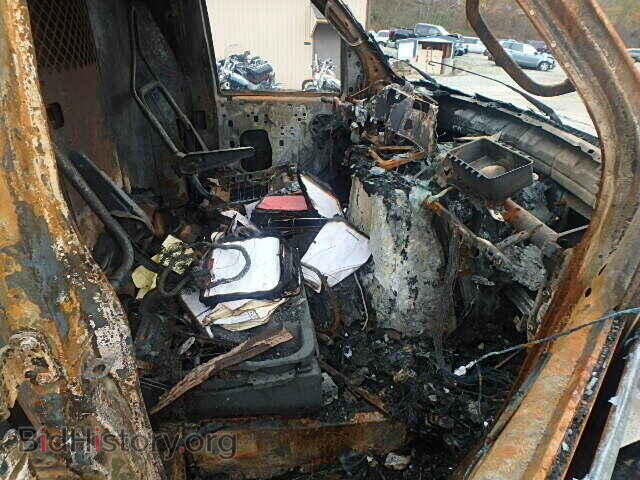 2011 FORD ECONOLINE - VIN: 1FTSS3EL8BDB33267 - Photo 5