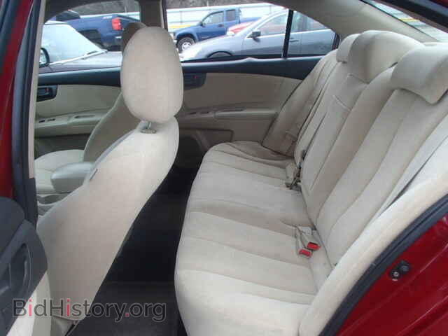 2009 KIA OPTIMA - VIN: KNAGE228295351813 - Фото 6