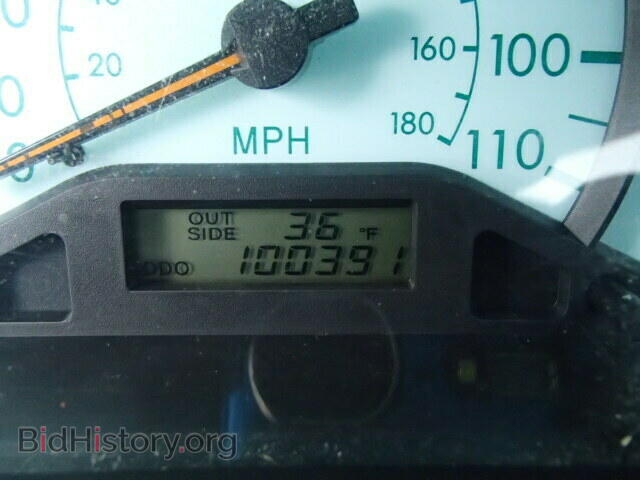 2003 TOYOTA COROLLA - VIN: JTDBR32E630021593 - Фото 8