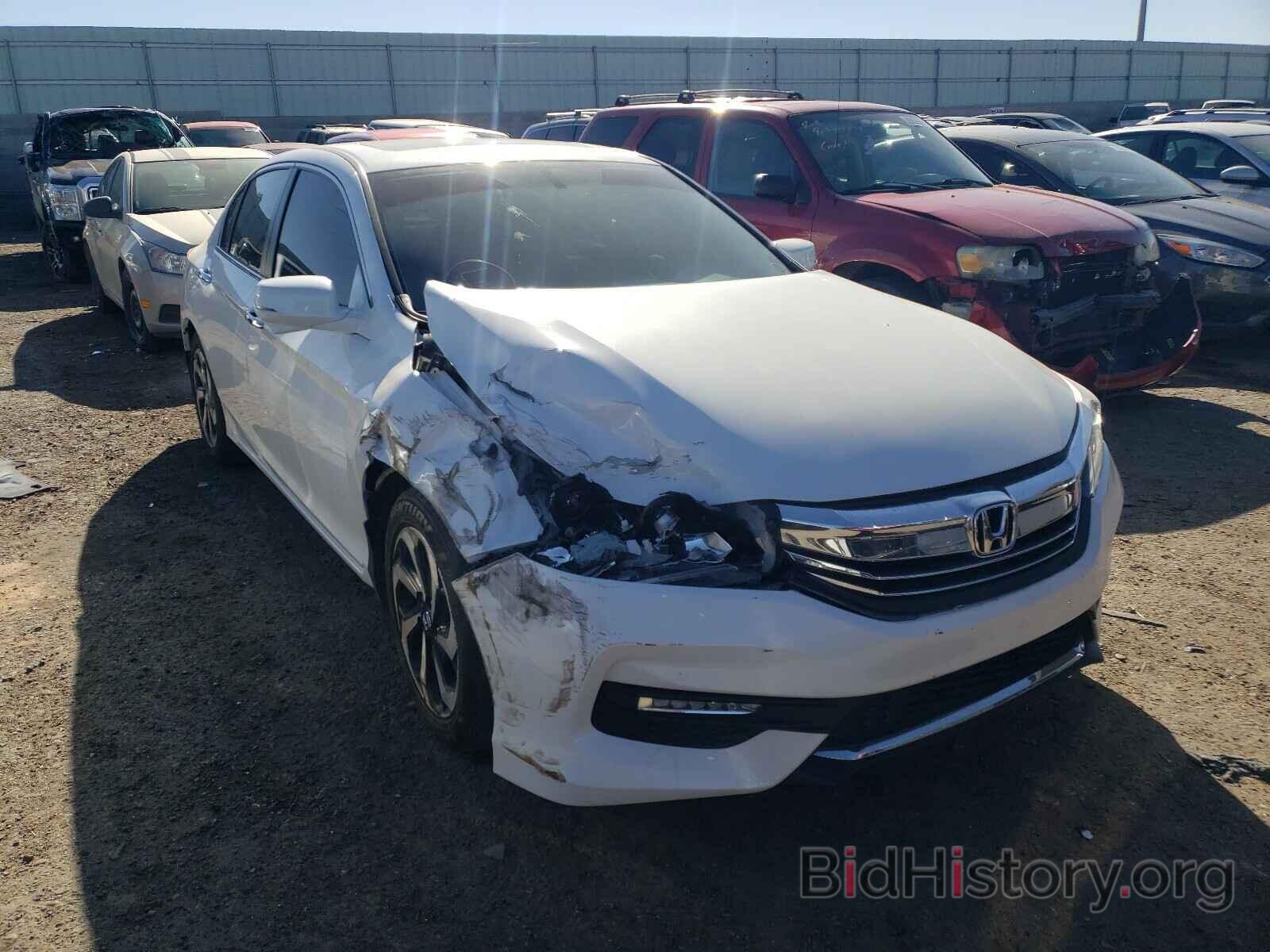 Photo 1HGCR2F82HA018048 - HONDA ACCORD 2017