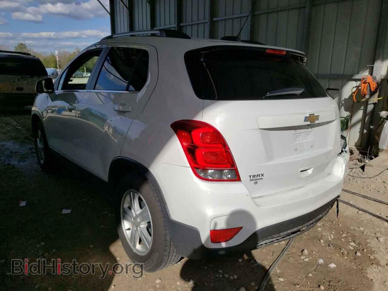 2017 CHEVROLET TRAX - VIN: 3GNCJLSB9HL281425 - Фото 3