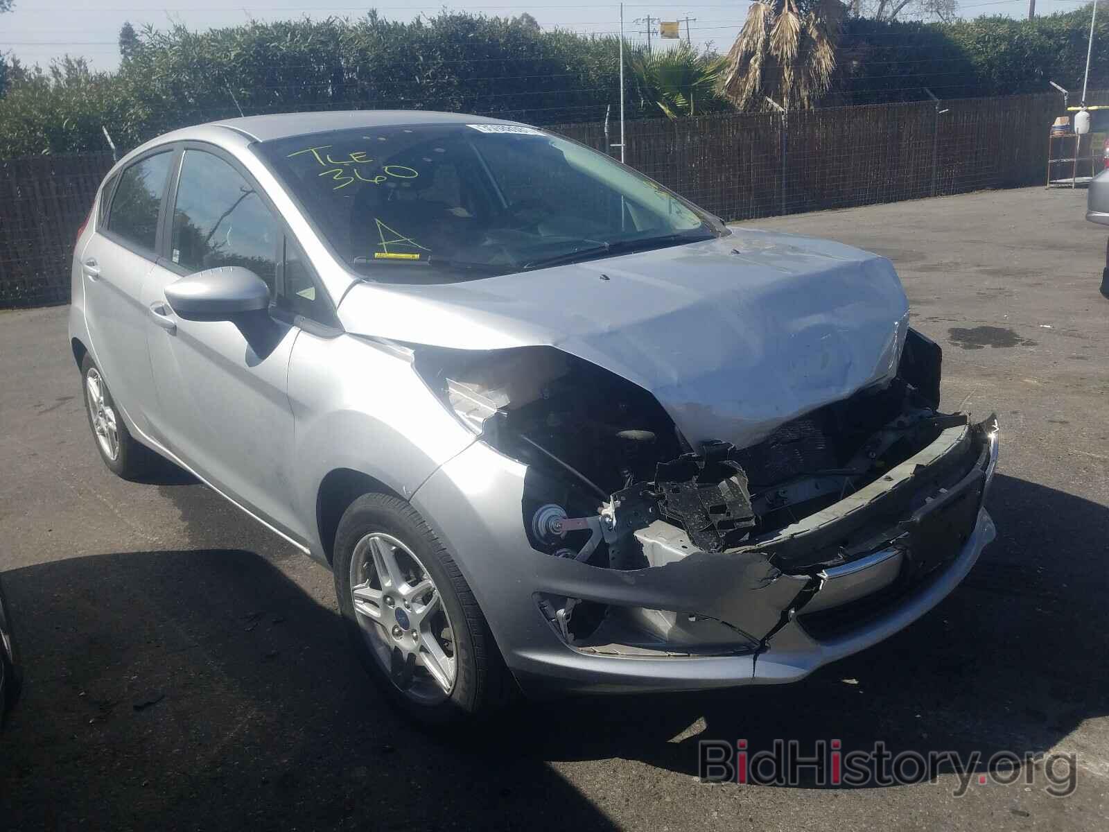 Photo 3FADP4EJ2HM168520 - FORD FIESTA 2017