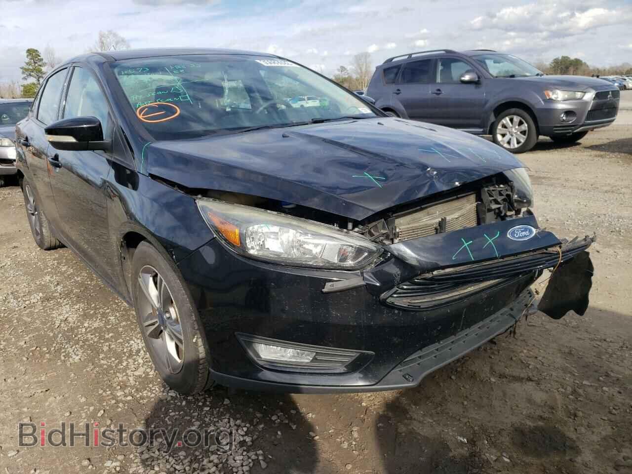 Photo 1FADP3FE9GL323785 - FORD FOCUS 2016