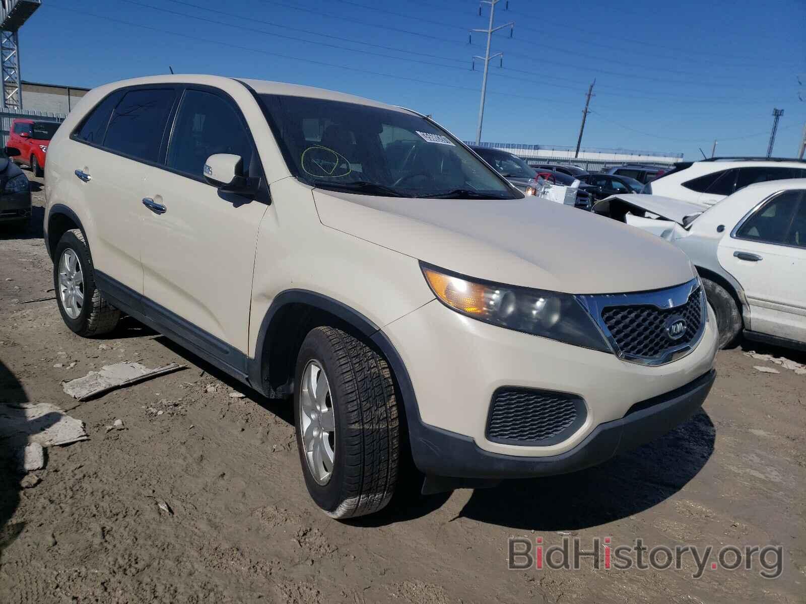 Photo 5XYKTCA15BG075542 - KIA SORENTO 2011