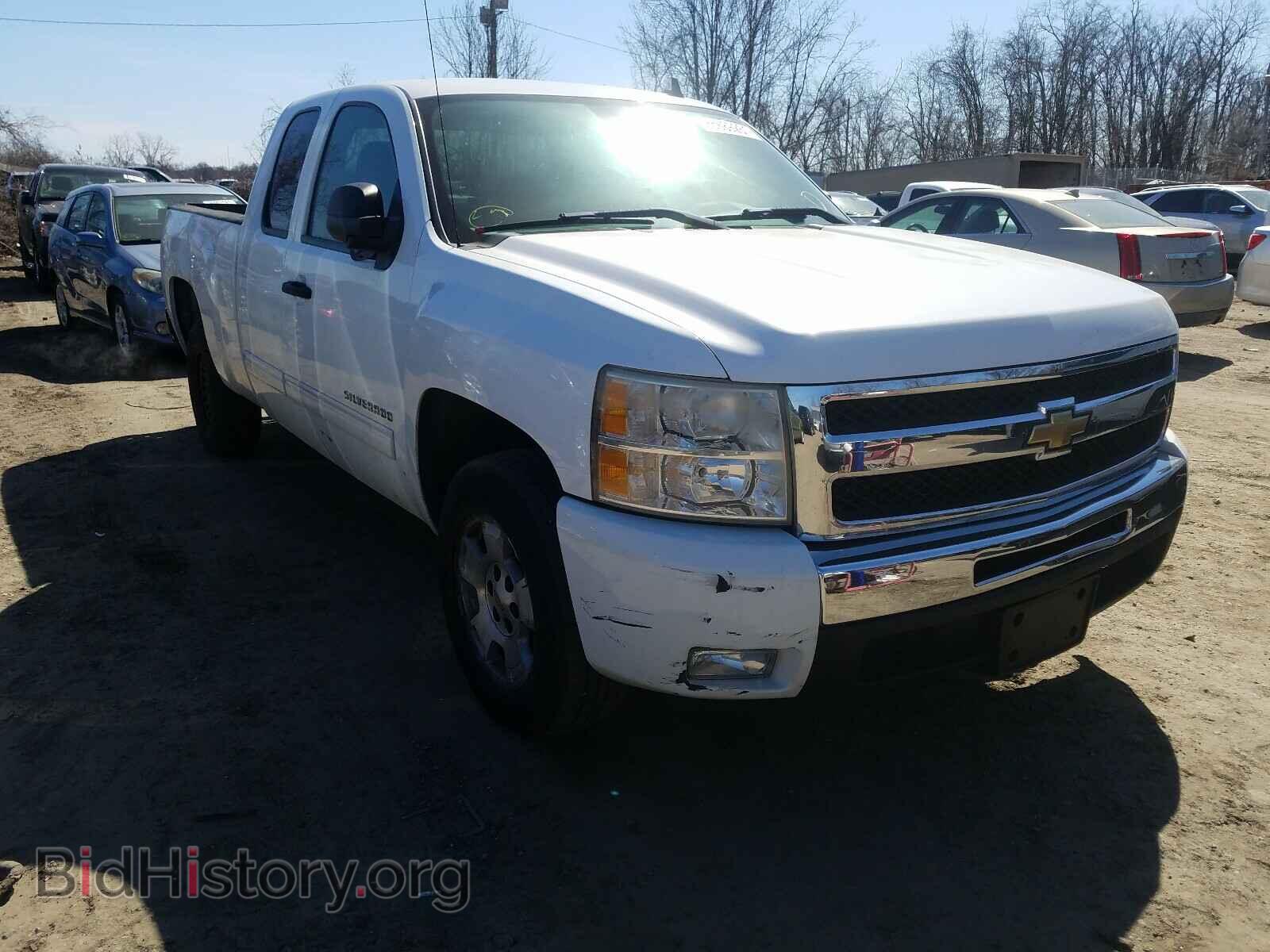 Photo 1GCRCSE04BZ184652 - CHEVROLET SILVERADO 2011