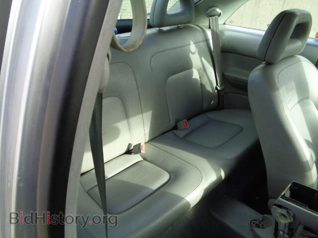 2000 VOLKSWAGEN BEETLE - VIN: 3VWCC21C2YM413956 - Фото 6