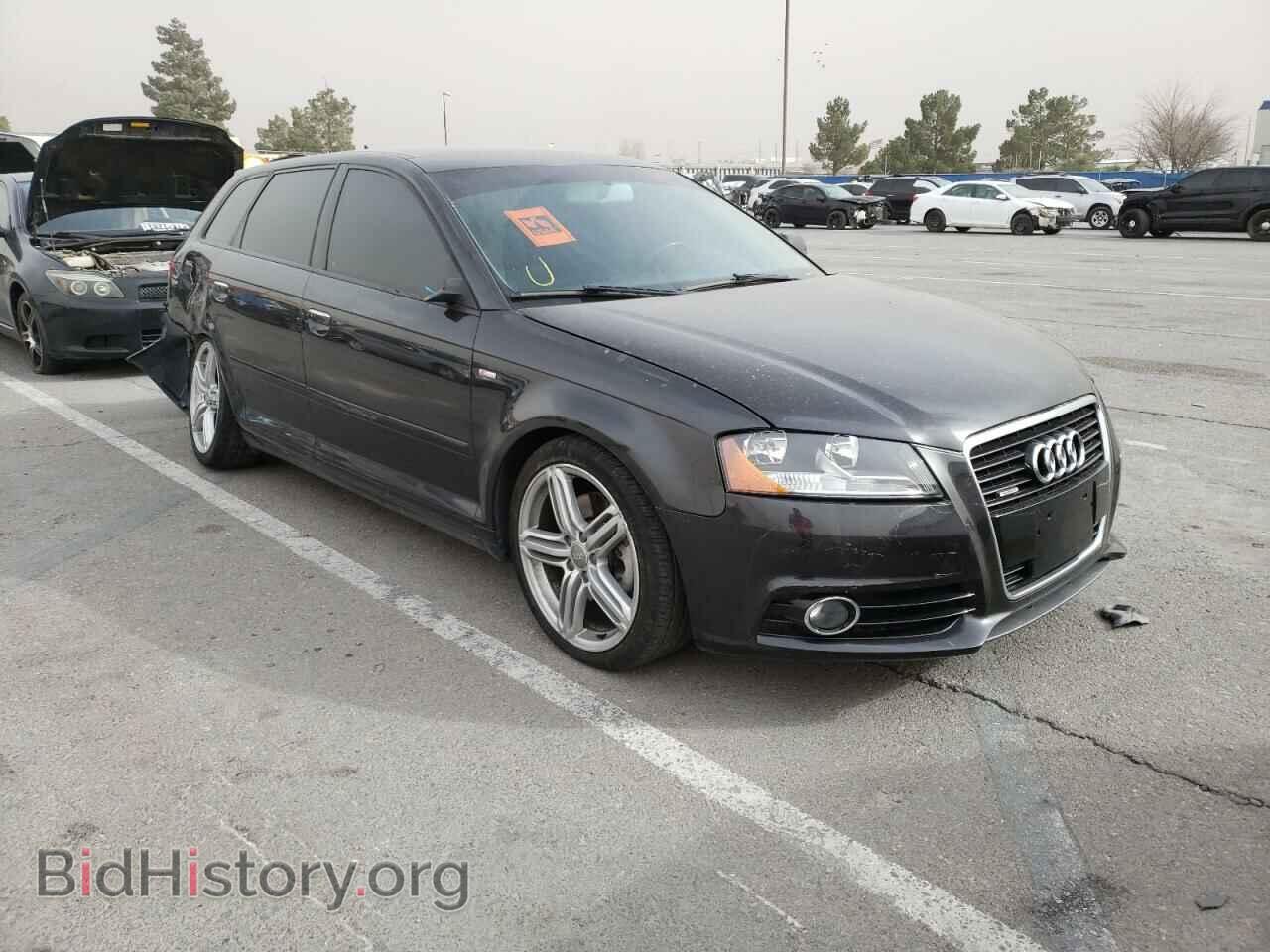 Photo WAUDFAFM2BA073574 - AUDI A3 2011