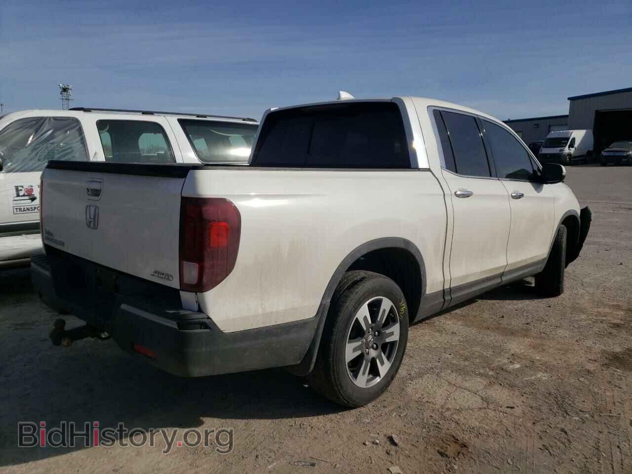 2019 HONDA RIDGELINE - VIN: 5FPYK3F7XKB007908 - Фото 4