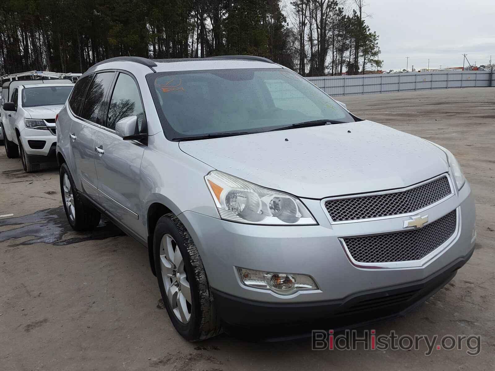 Фотография 1GNKRLED3CJ164876 - CHEVROLET TRAVERSE 2012