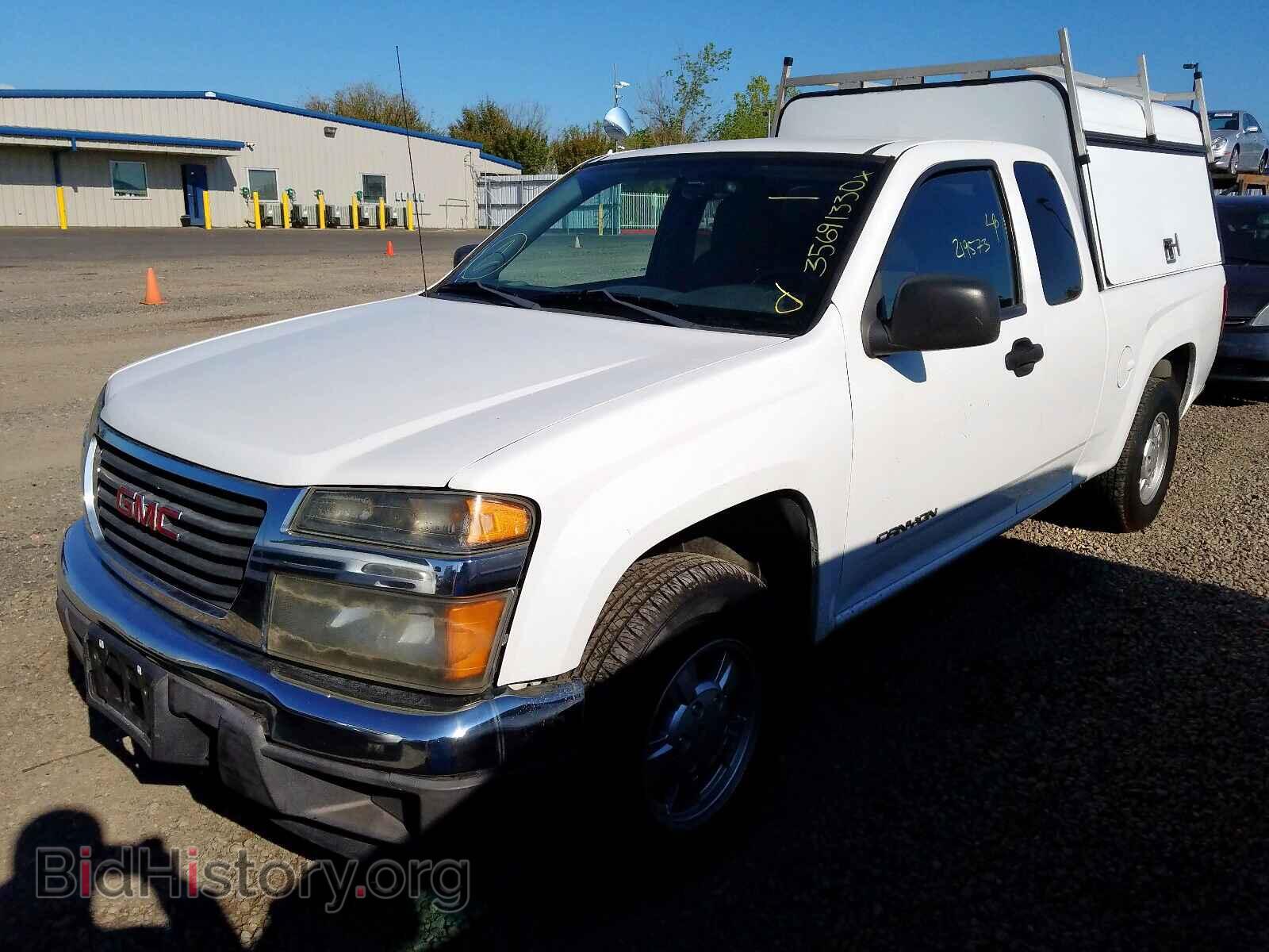 2005 GMC CANYON - VIN: 1GTCS196X58112043 - Фото 2