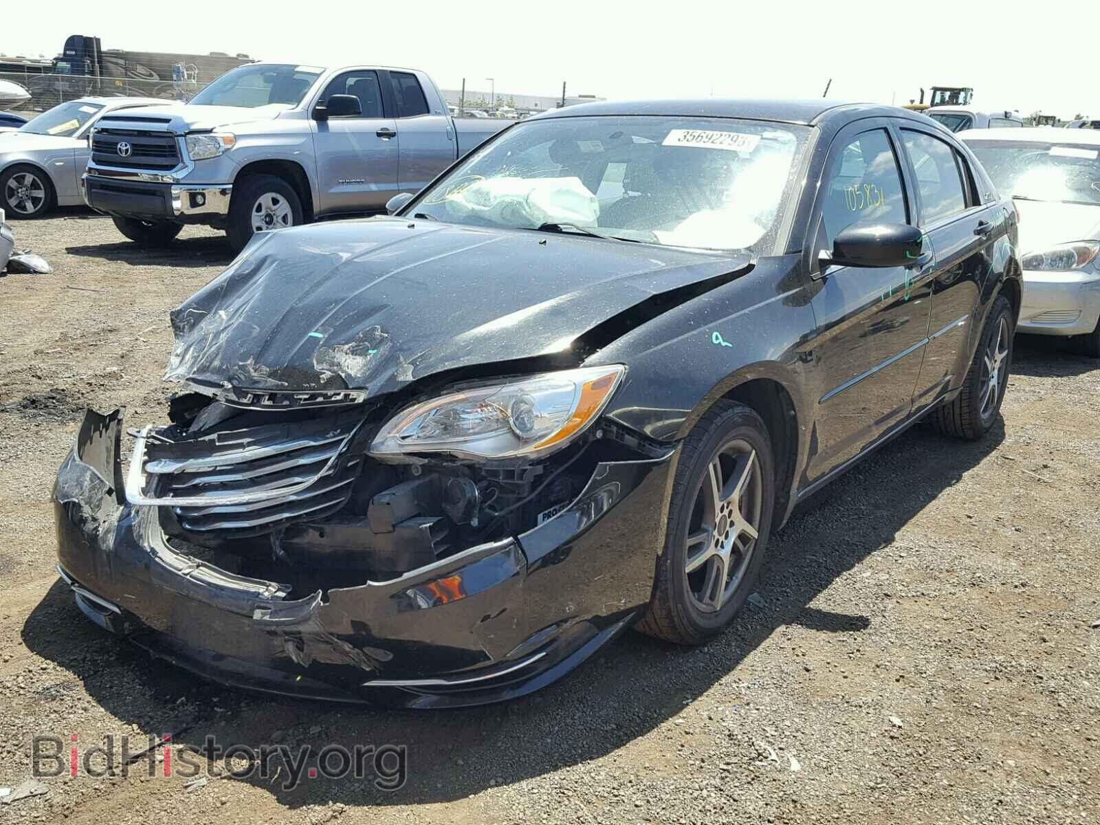 2012 CHRYSLER 200 - VIN: 1C3CCBBB7CN155090 - Фото 2