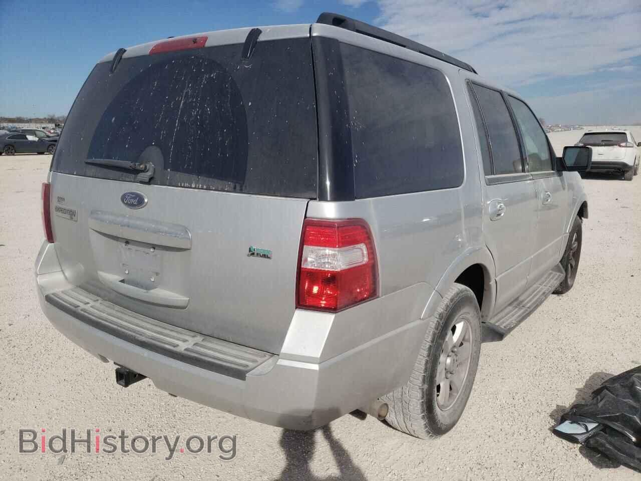 2010 FORD EXPEDITION - VIN: 1FMJU1F51AEA99462 - Фото 4