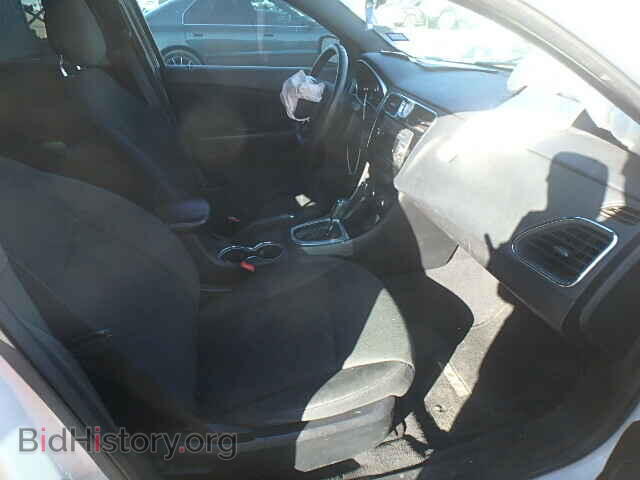 2012 CHRYSLER 200 - VIN: 1C3CCBAB3CN159638 - Фото 5