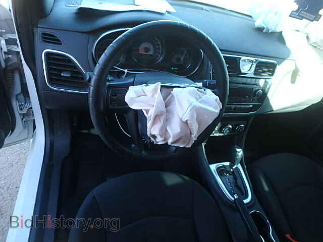 2012 CHRYSLER 200 - VIN: 1C3CCBAB3CN159638 - Фото 9