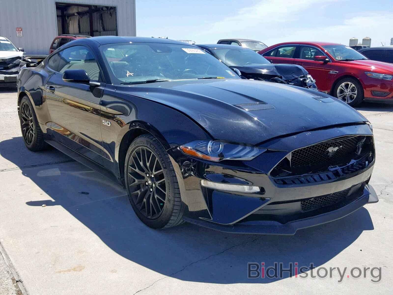 Photo 1FA6P8CF0J5116488 - FORD MUSTANG GT 2018