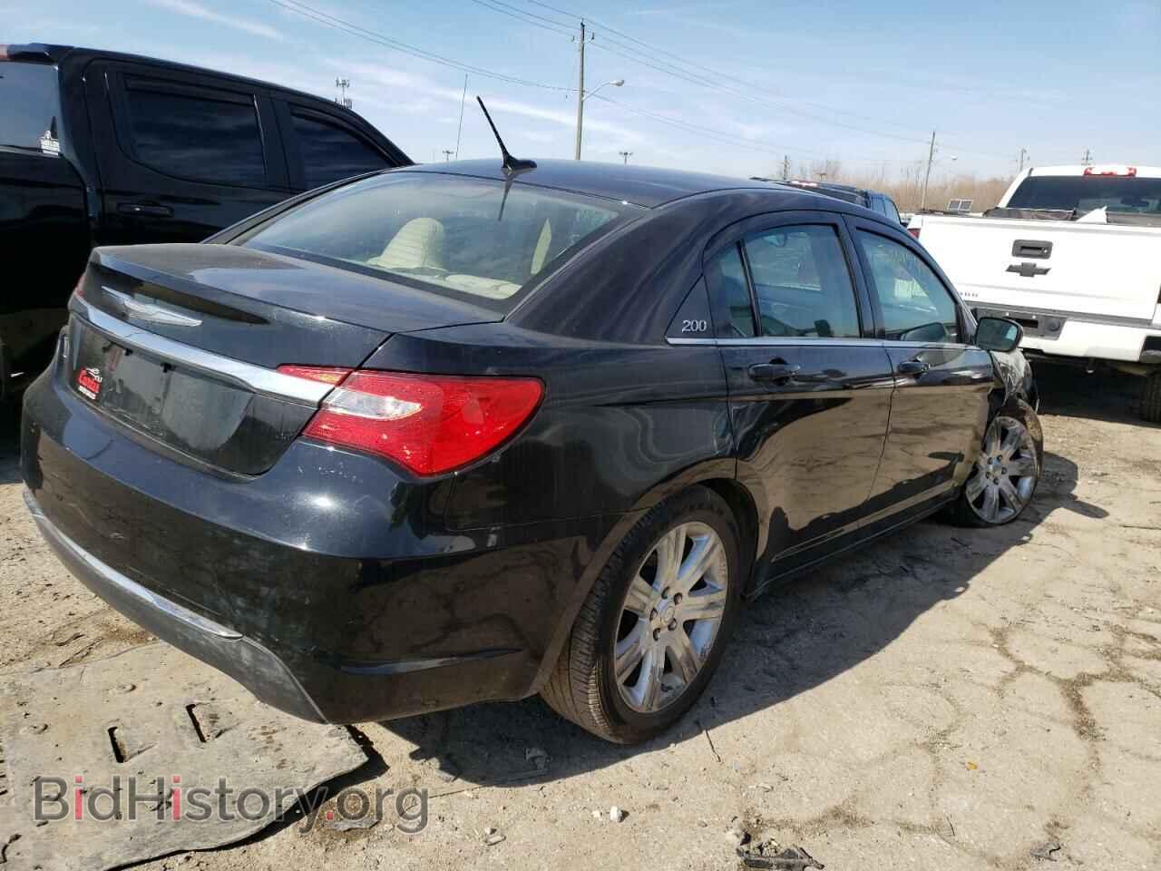 2013 CHRYSLER 200 - VIN: 1C3CCBBB5DN503907 - Фото 4