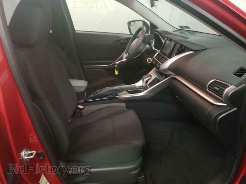 2018 Mitsubishi ECLIPSE (VIN JA4AS3AA3JZ041883) — photo 5 of 10