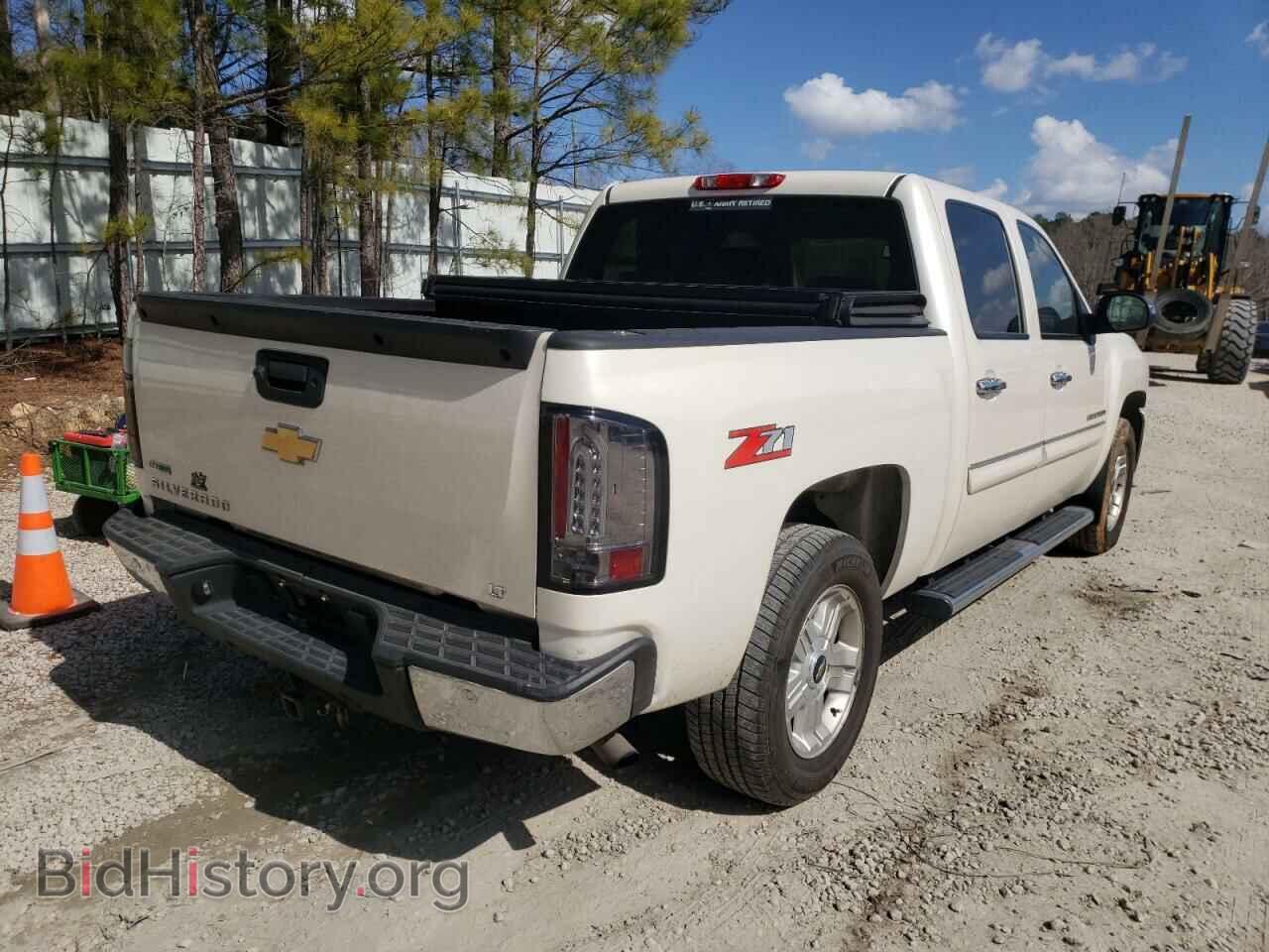 2011 CHEVROLET SILVERADO - VIN: 3GCPCSE02BG381326 - Фото 4