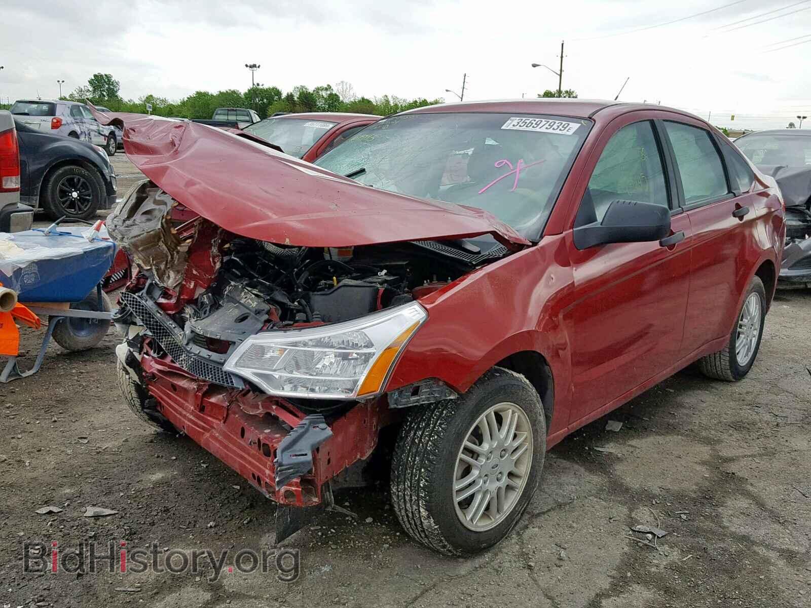 2011 FORD FOCUS SE - VIN: 1FAHP3FN2BW164245 - Фото 2