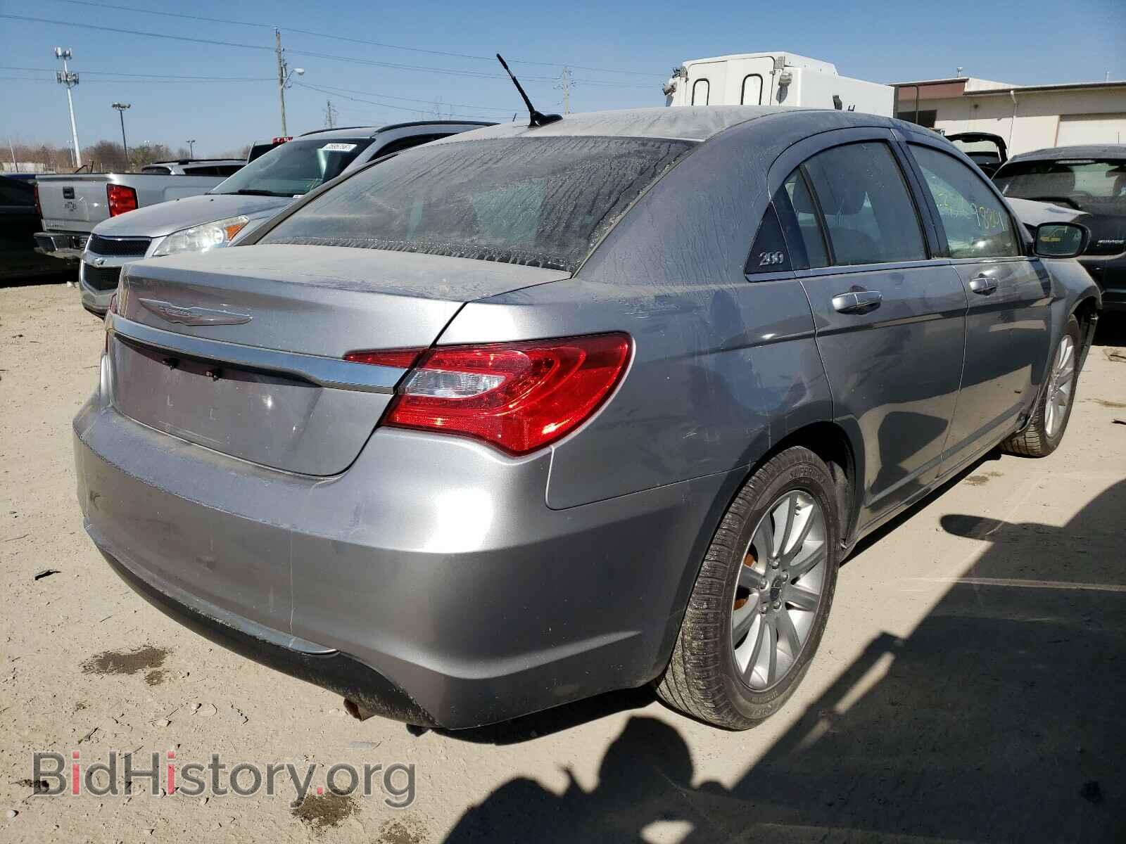 2013 CHRYSLER 200 - VIN: 1C3CCBBB0DN597629 - Фото 4
