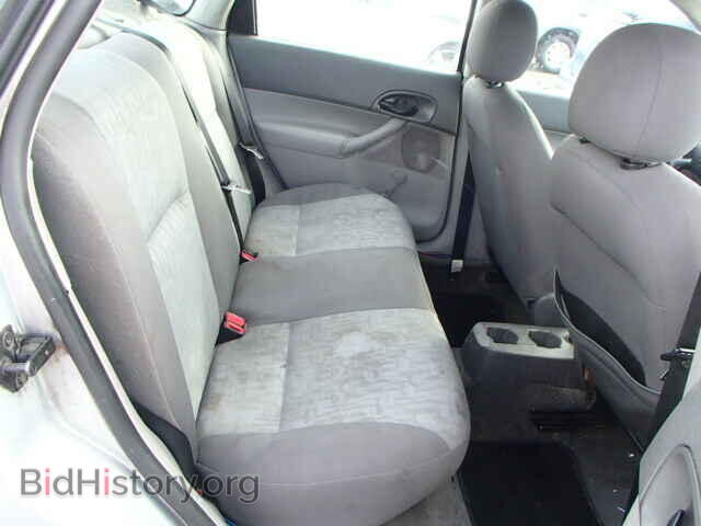 2005 FORD FOCUS - VIN: 1FAFP34NX5W313693 - Фото 6