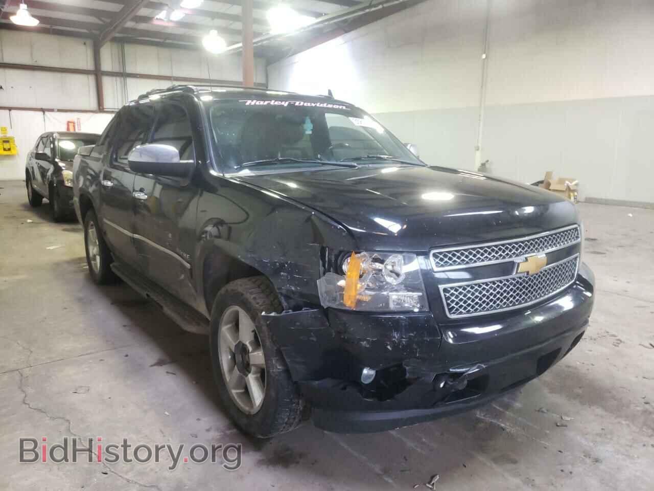 Photo 3GNTKGE37BG404339 - CHEVROLET AVALANCHE 2011