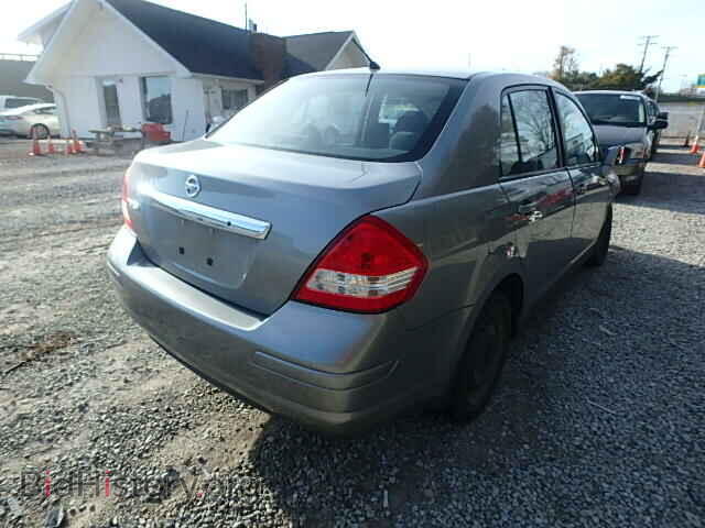 2011 NISSAN VERSA - VIN: 3N1BC1AP2BL409143 - Photo 4