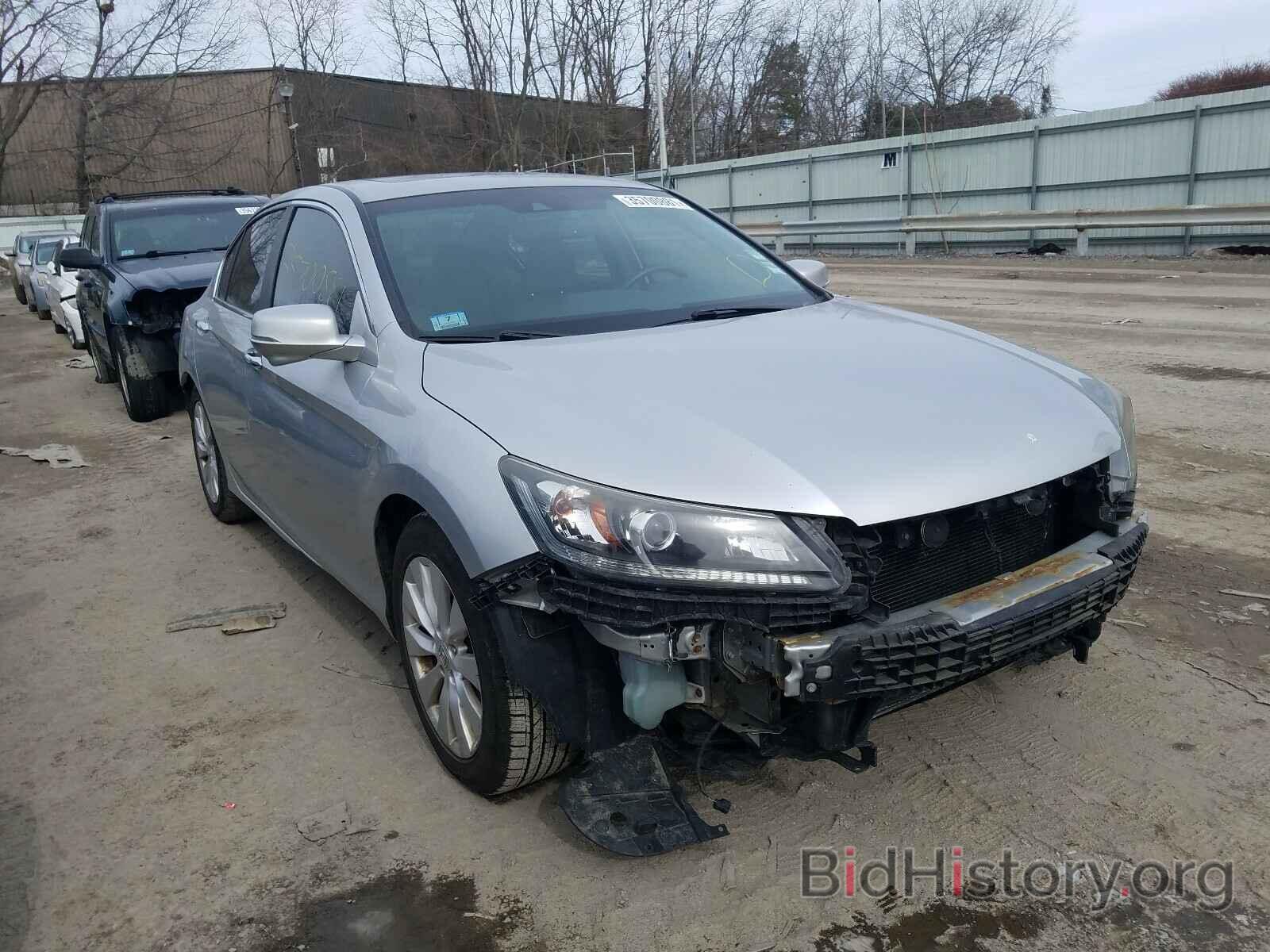 Photo 1HGCR2F88DA043983 - HONDA ACCORD 2013