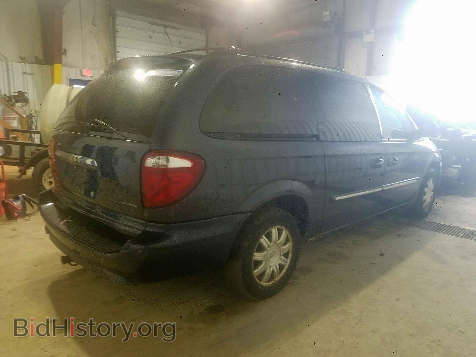 2007 CHRYSLER MINIVAN - VIN: 2A4GP54LX7R210501 - Фото 4