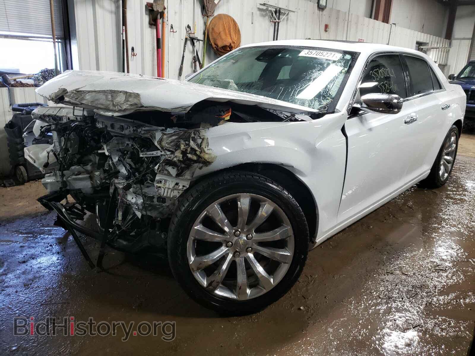 2017 CHRYSLER 300 - VIN: 2C3CCAEG2HH639251 - Фото 2