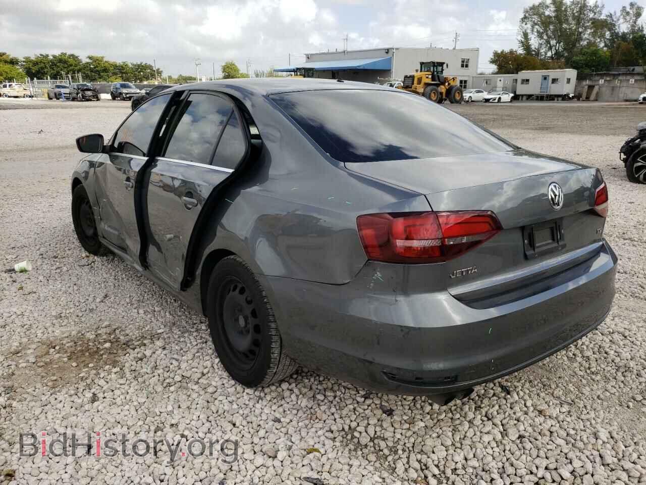 2017 VOLKSWAGEN JETTA - VIN: 3VW2B7AJ0HM281161 - Фото 3